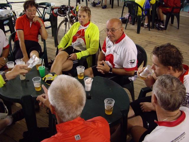 gem�tliche Runde auf der Permanonce